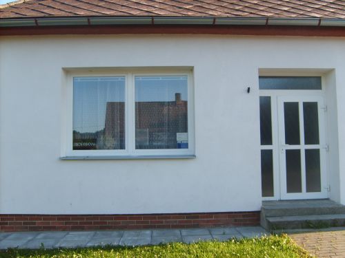 OBRÁZEK : budova_knihovny_2010.jpg OBRÁZEK : budova_knihovny_2010.jpg
