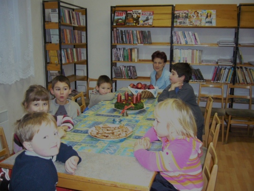 OBRÁZEK : zs_vanoce_deti_vl_2010.jpg OBRÁZEK : zs_vanoce_deti_vl_2010.jpg